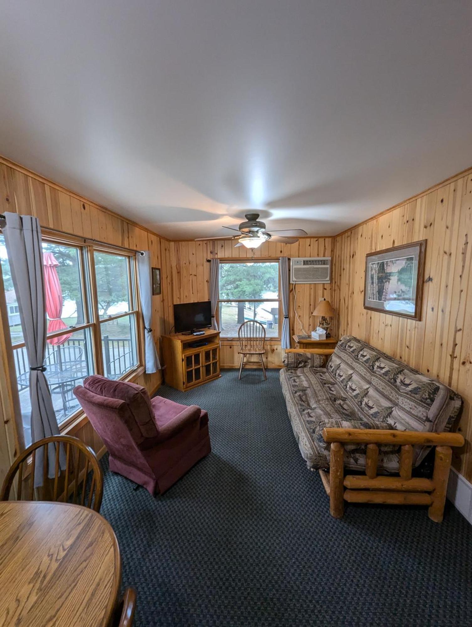 Riverside Point Resort Motel Park Rapids 외부 사진
