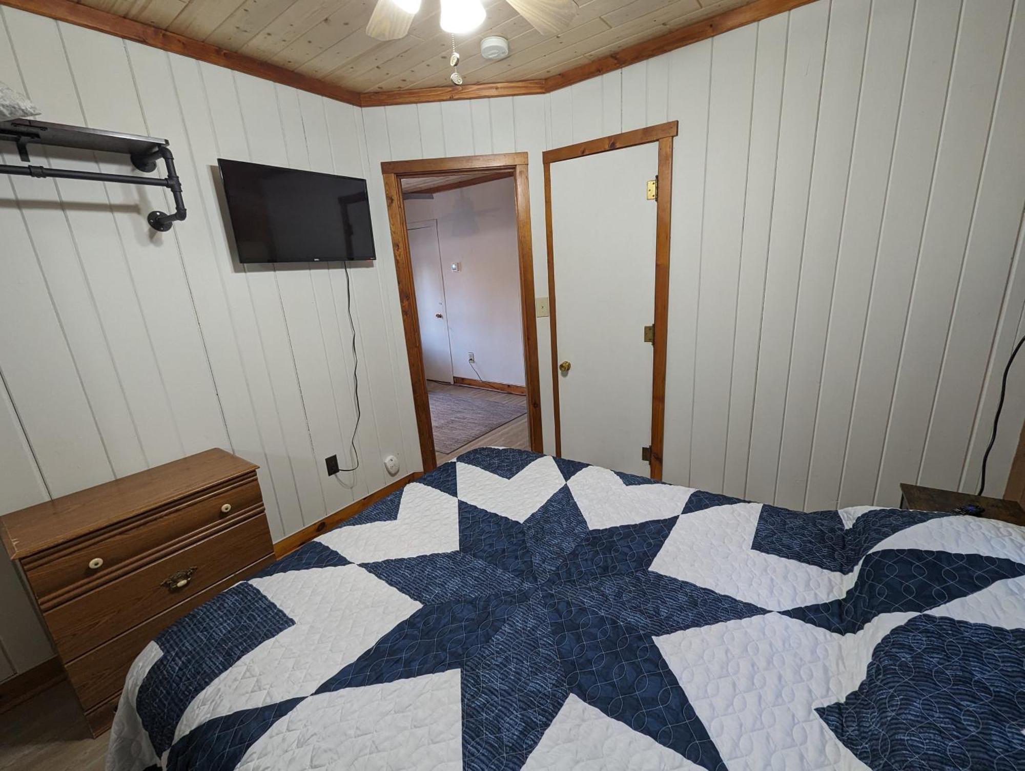 Riverside Point Resort Motel Park Rapids 외부 사진